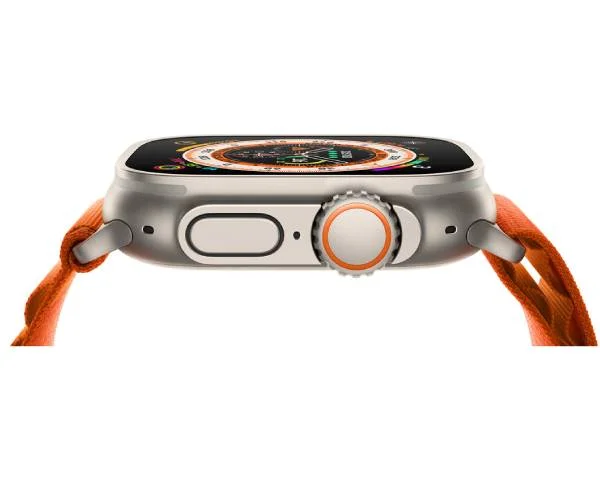 نمای دکمه‌های ساعت هوشمند اپل مدل Apple Watch Ultra 