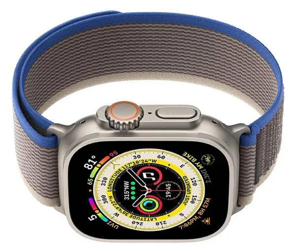 نمای روبه روی ساعت هوشمند Apple Watch Ultra با بند لوپ ترایل