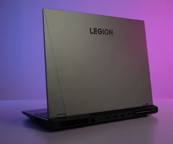نمای ظاهری لپ تاپ legion pro 5-ca