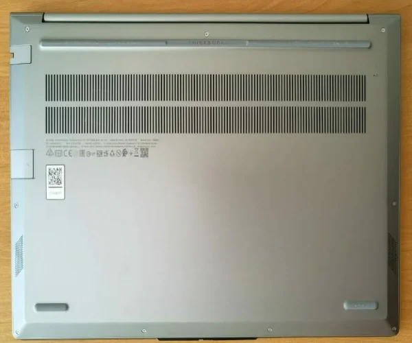 نمای پشتی لپ تاپ لنوو Thinkbook 16-bc