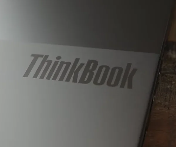 نمای لوگو تینک بوک از لپ تاپ لنوو Thinkbook 16-be