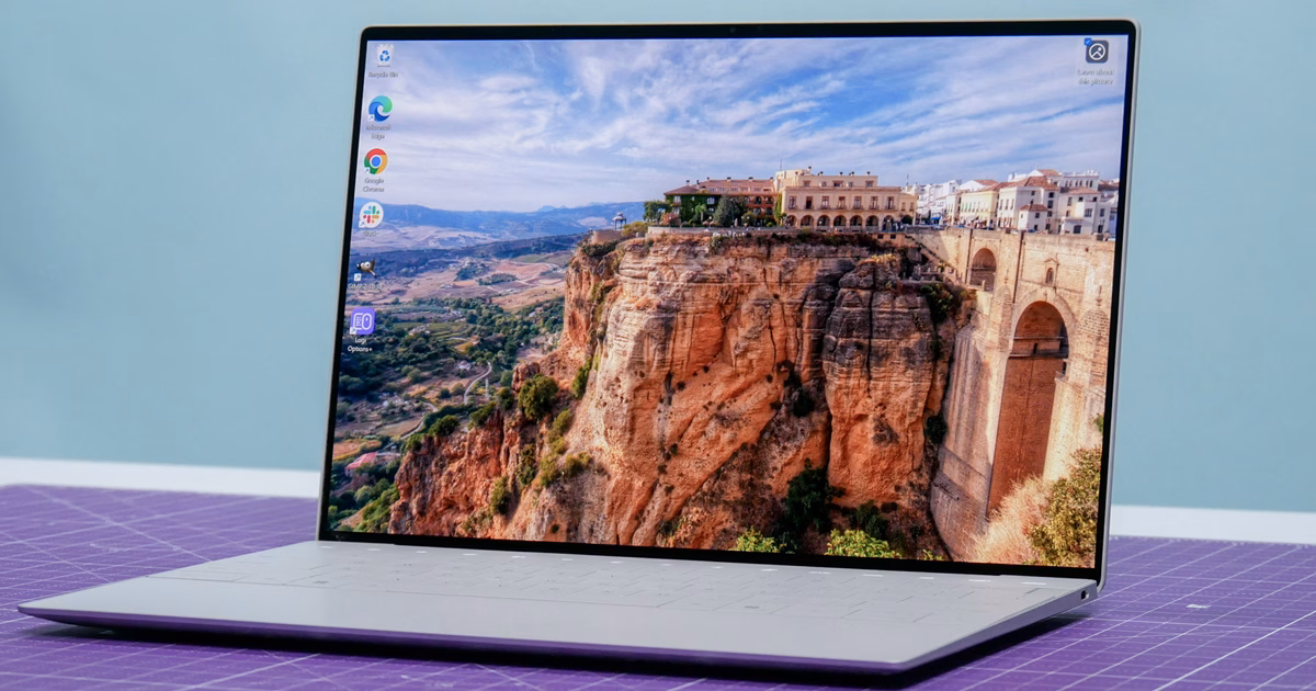 Dell XPS 13 OLED Lunar Lake