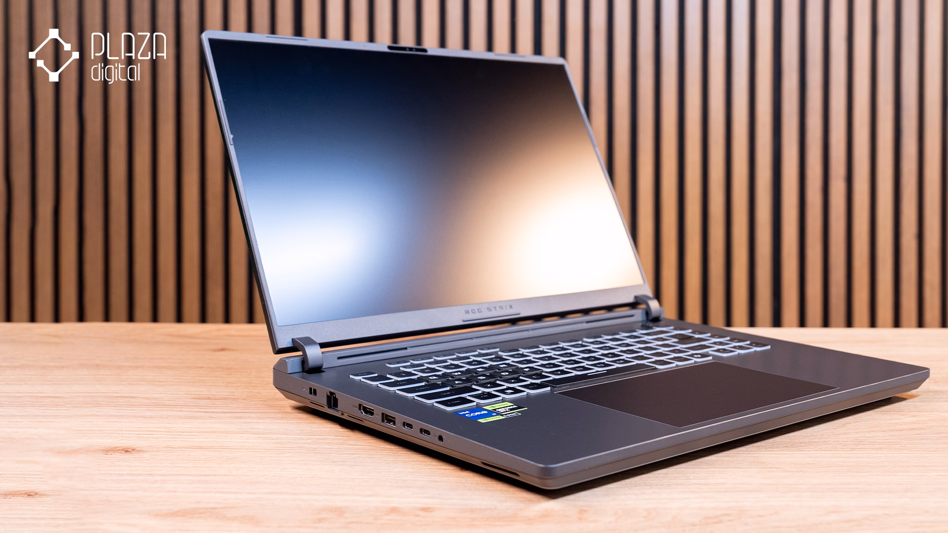 پورت های سمت چپ لپ تاپ گیمینگ ایسوس 16 اینچی مدل ROG Strix G16 G615JMR