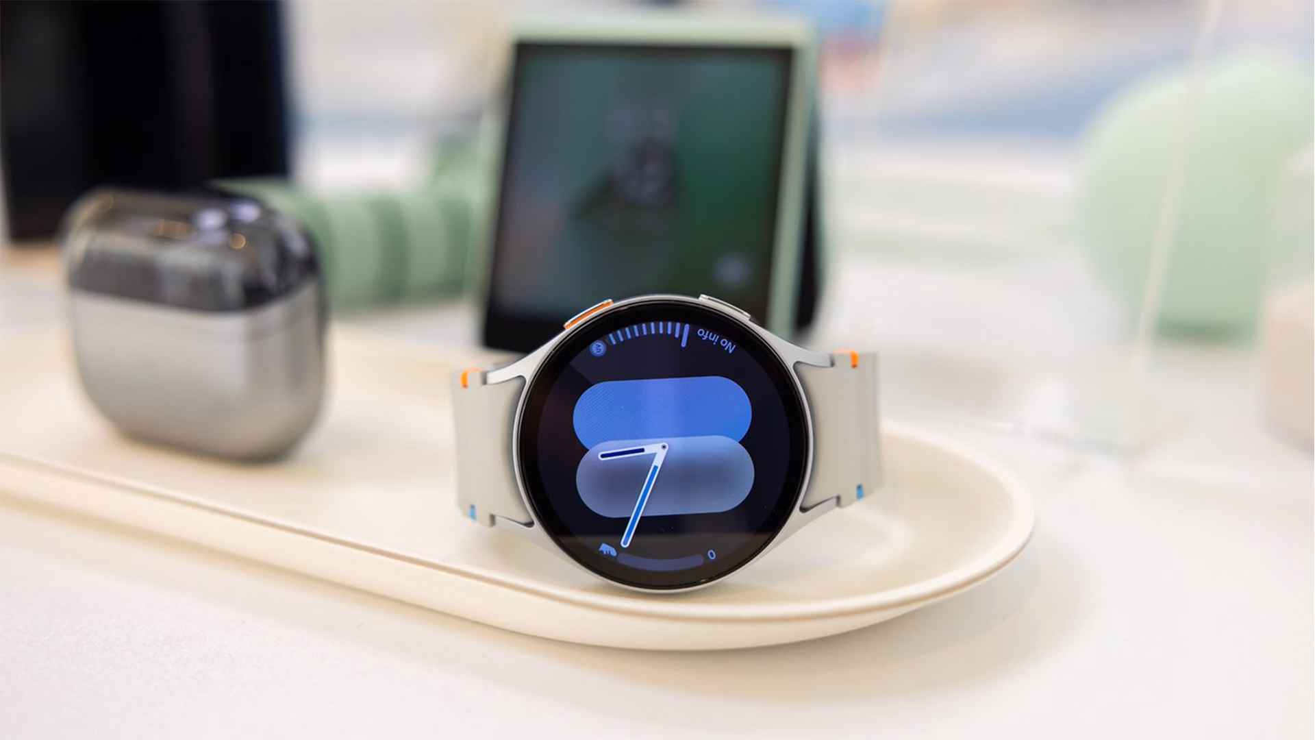 ترفندهای گلکسی واچ