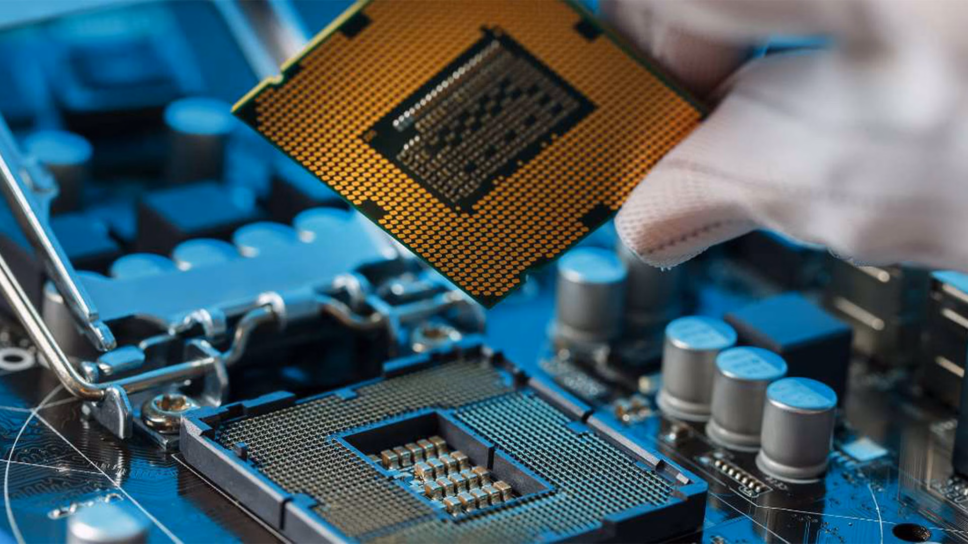 چیپست و یادگیری ترفند سخت افزاری مرتبط