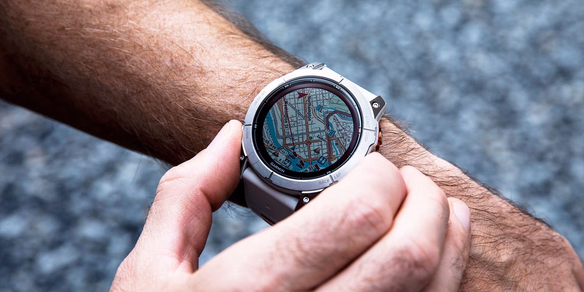 اسمارت واچ جی پی اس دار