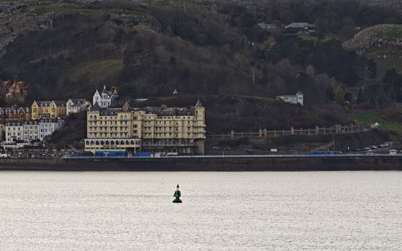 نقد و بررسی پوکو F8 اولترا؛ پرچم داری متفاوت! 20 کیفیت زوم poco f8 اولترا