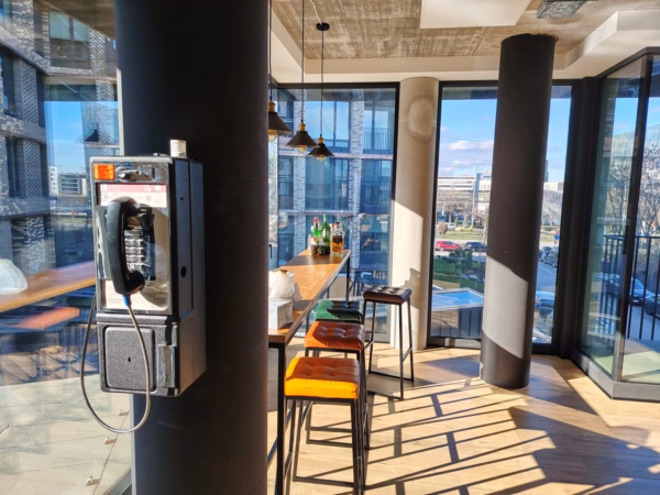 بررسی آنر مجیک 8 لایت 11 بررسی دوربین اصلی آنر مجیک 8 لایت در روز