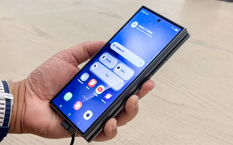 بررسی گوشی سامسونگ Galaxy Z TriFold 15 galaxy z trifold review 6