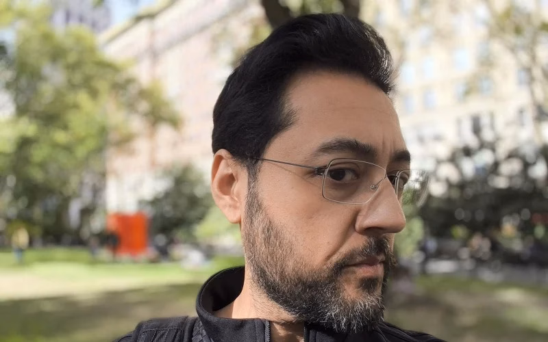 بررسی تبلت گلکسی تب S11 20 دوربین سلفی در حالت پرتره گلکسی تب S11