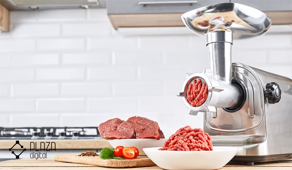 مقایسه چرخ گوشت خانگی و صنعتی؛ کدام برای شما مناسبتر است؟ 11 فرق چرخ گوشت خانگی و صنعتی