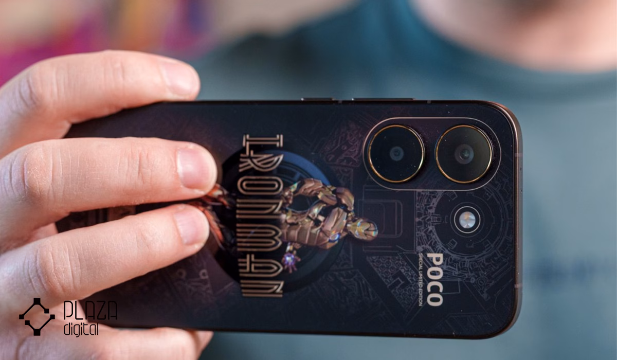 نقد و بررسی Poco X8 Pro 18 تصویری از پشت گوشی poco x8 pro و دوربین آن